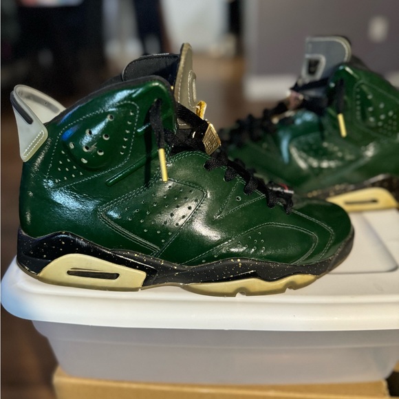 100% Authentic Used Air Jordan VI “Champagne” Sz. 10 - Picture 8 of 8